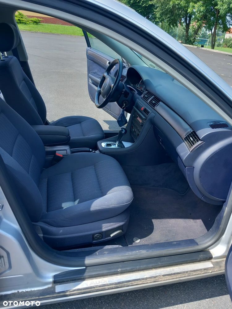 Audi A6 Limousine 2.4 Multitronic - 6