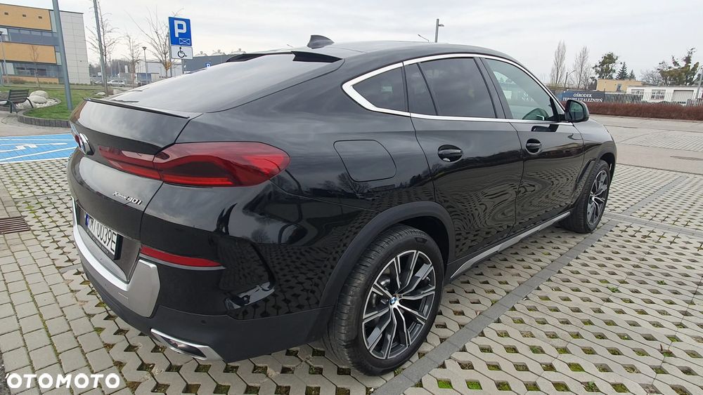 BMW X6 xDrive40i mHEV - 3