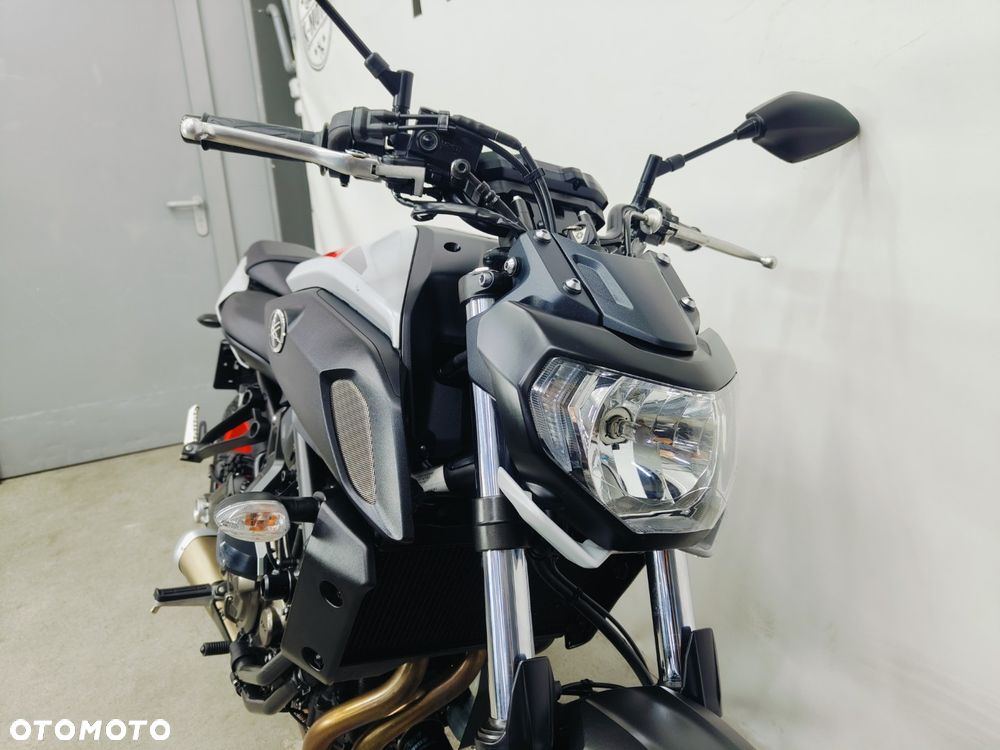 Yamaha MT - 4