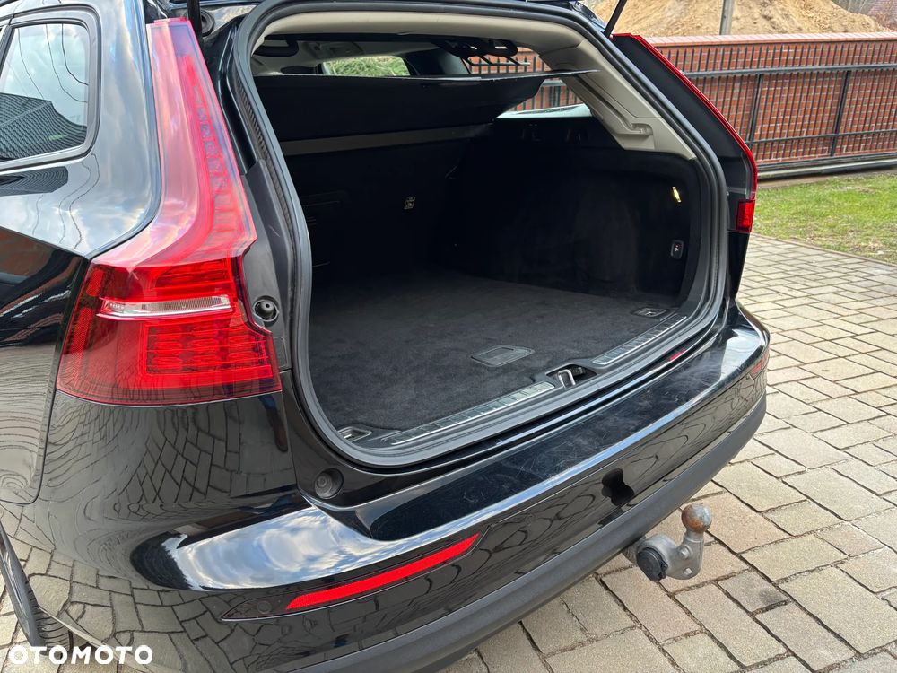 Volvo V60 B3 B Essential - 15