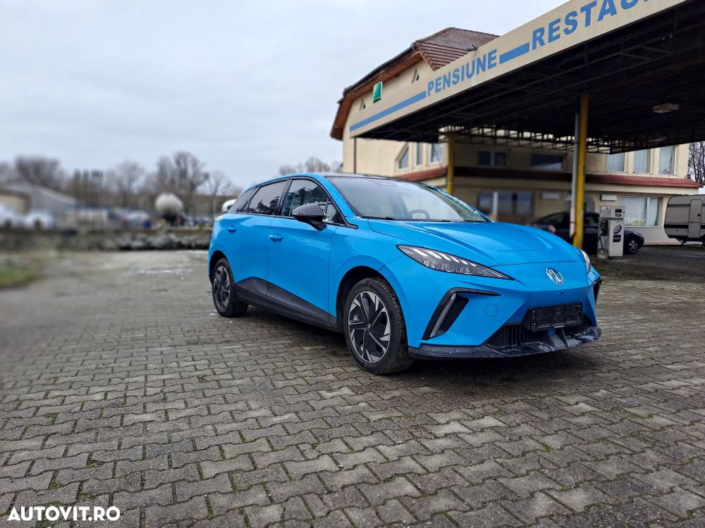 MG MG4 4 Luxury 64 kWh - 2