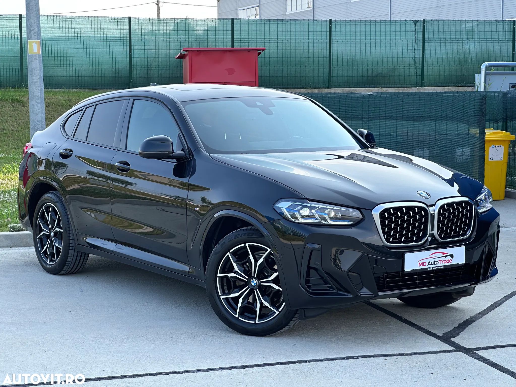 BMW X4 xDrive20i AT M Sport - 1