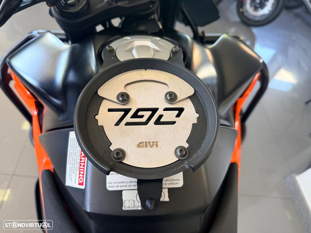KTM 790 Adventure - 9