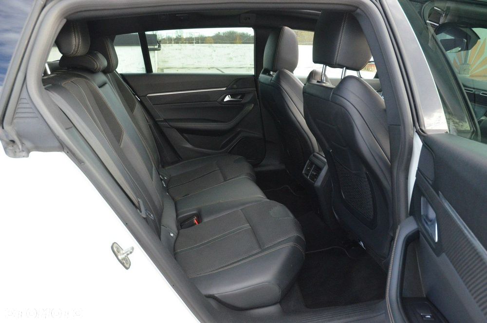Peugeot 508 2.0 BlueHDi GT S&S - 38