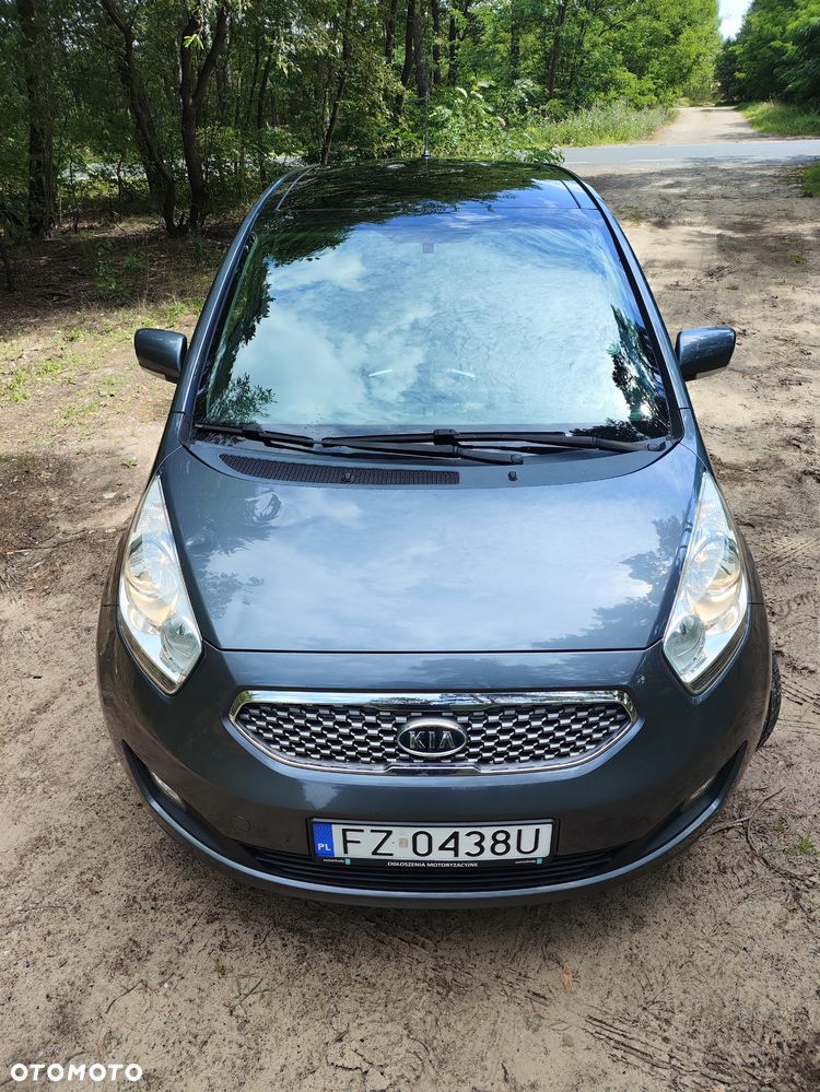 Kia Venga - 16