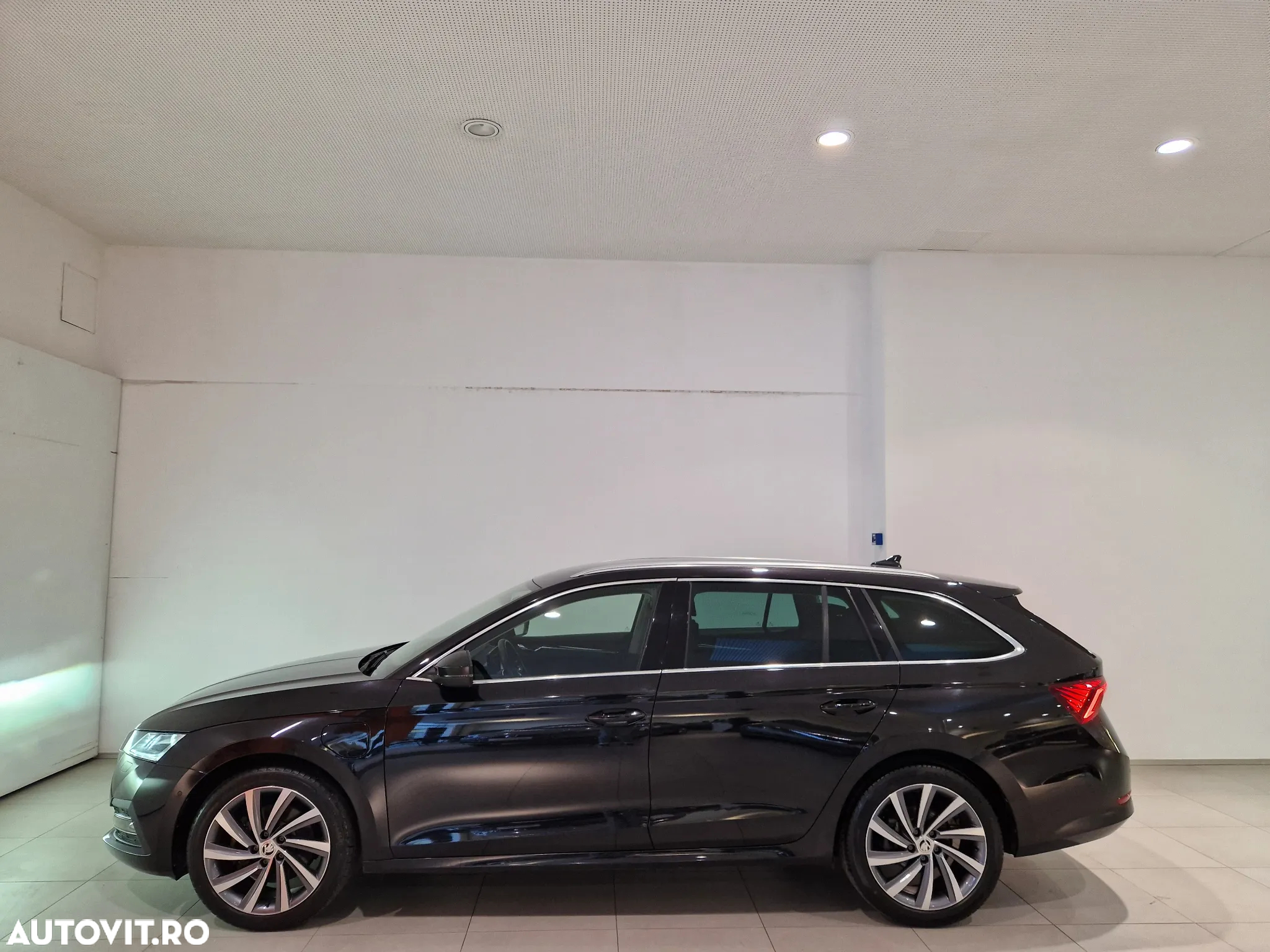 Skoda Octavia Combi 1.4 TSI iV DSG Style - 2