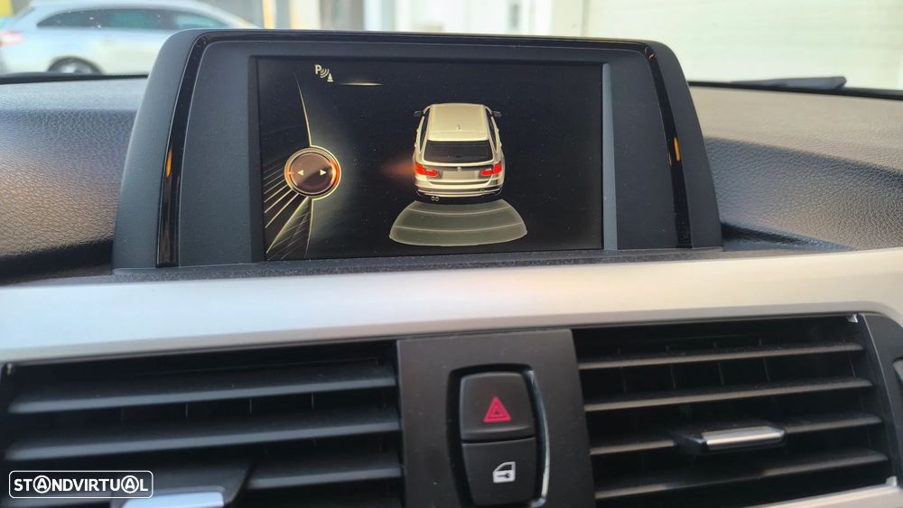 BMW 318 d Auto Line Luxury - 10