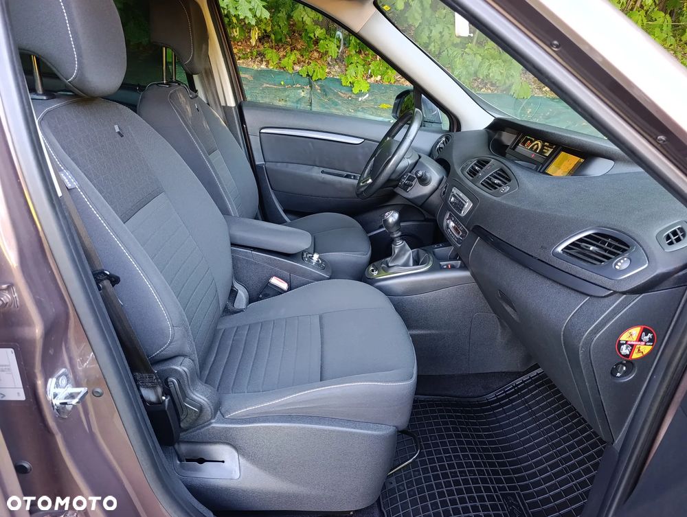 Renault Scenic 1.6 dCi Energy Limited EU6 - 12