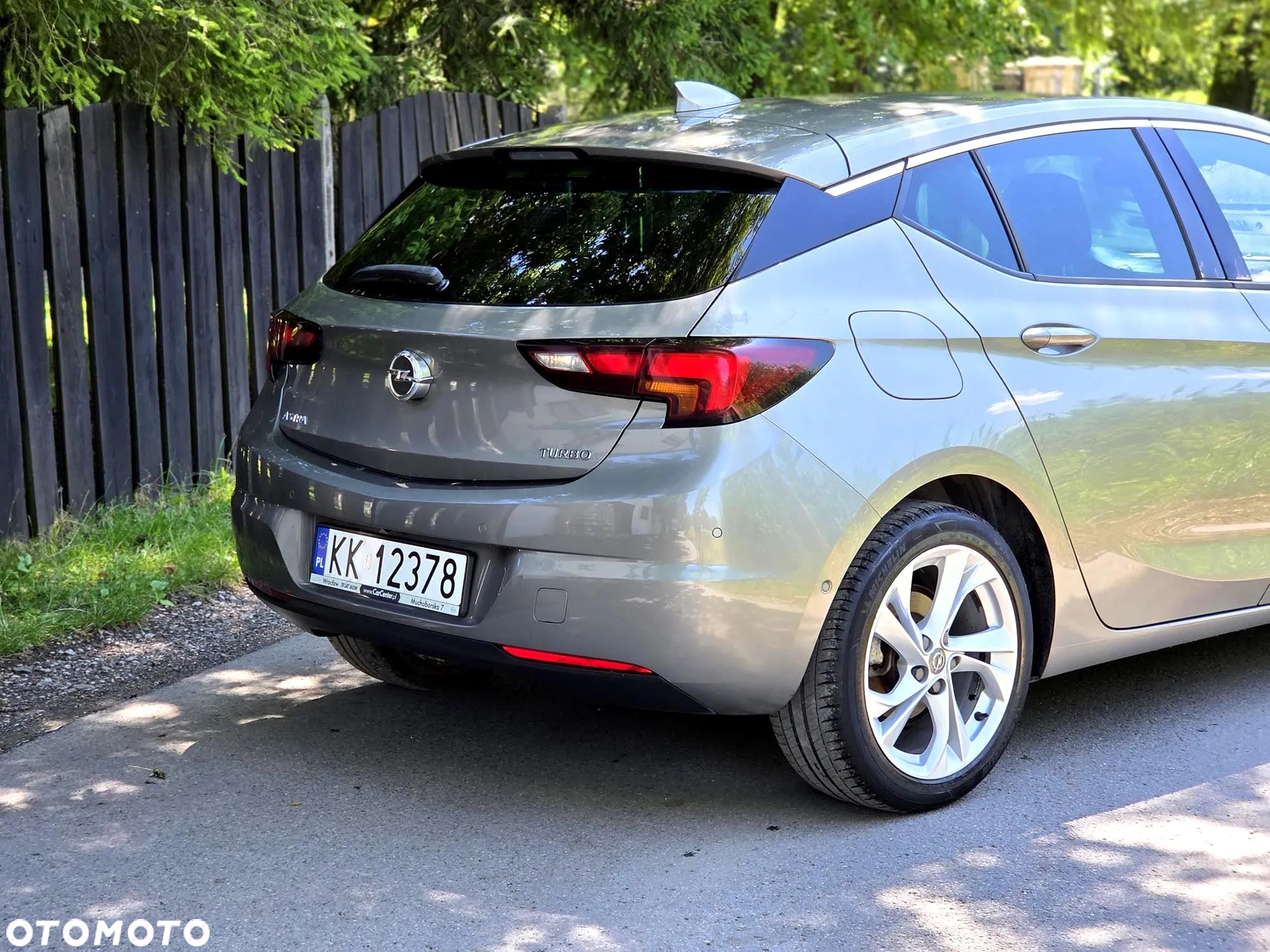Opel Astra V 1.4 T Elite - 11
