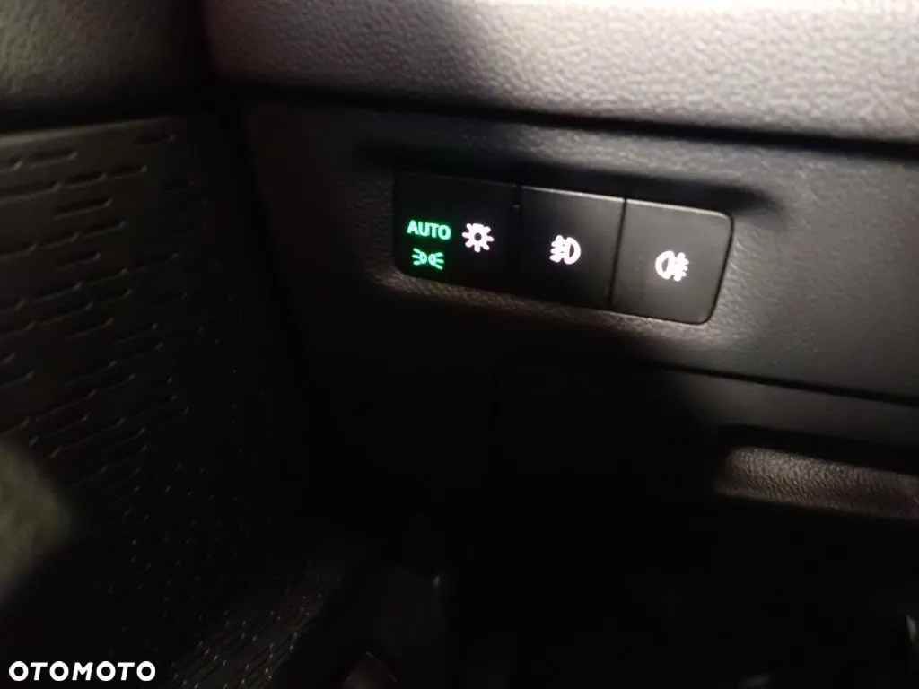 Skoda Octavia 1.5 TSI ACT Ambition - 17