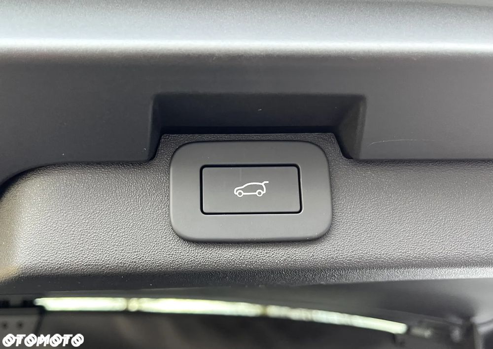 Land Rover Discovery D350 Dynamic HSE - 19