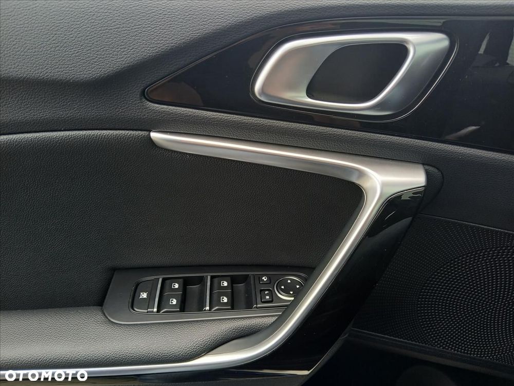 Kia XCeed 1.5 T-GDI M DCT - 18