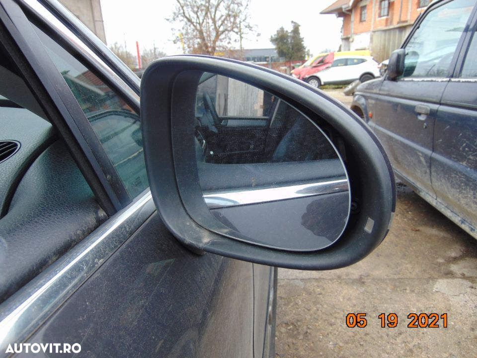 Oglinda VW touareg 7p oginzi oglinda dreapa 250eu/oglinda stanga cu defect 150eu - 2