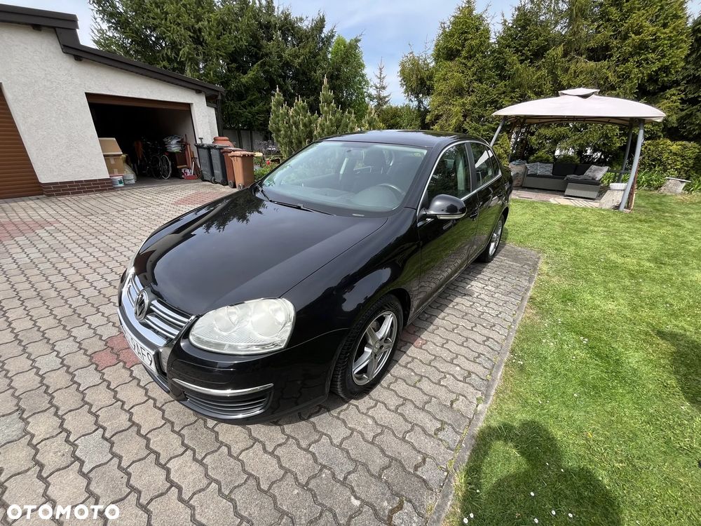 Volkswagen Jetta 1.9 TDI DPF Comfortline - 8