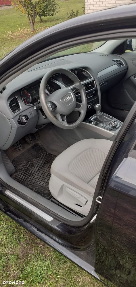 Audi A4 Limousine