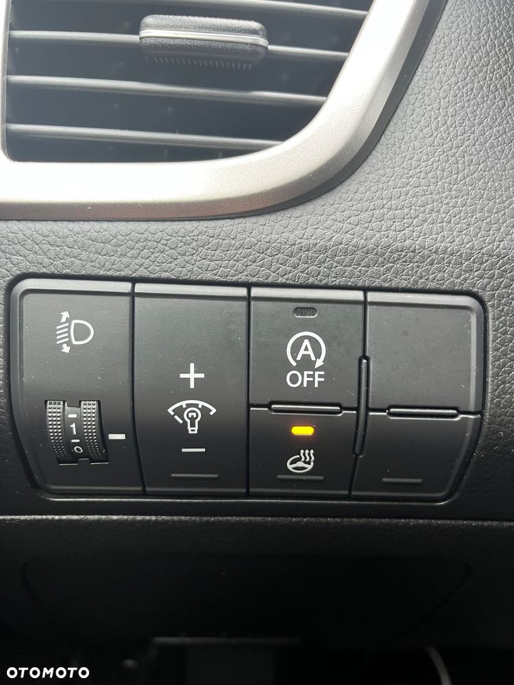 Hyundai i30 blue 1.6 CRDi YES Gold - 17