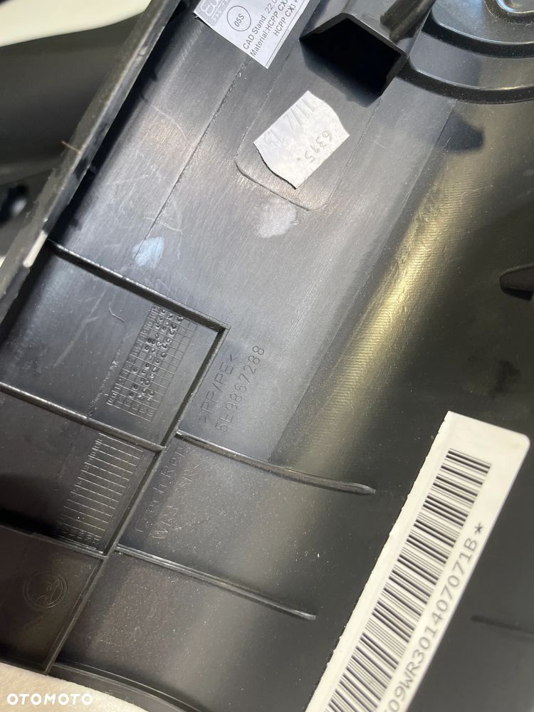 PLASTIKI WYPOSAZENIE Skoda Octavia III osłona bagażnika 5E9863459 - 6