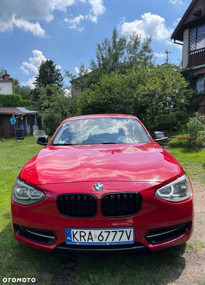 BMW Seria 1 118d Sport Line - 2