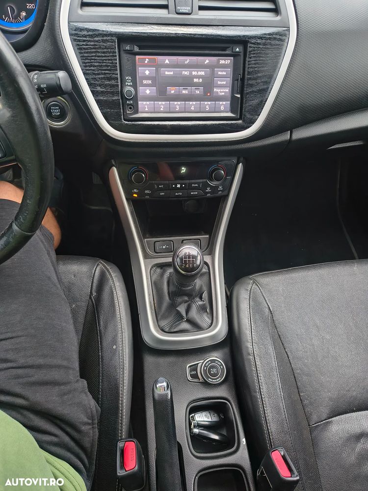 Suzuki S-Cross 1.6 DDIS Allgrip Comfort+ - 25