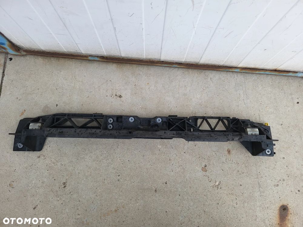 Pas przedni belka wzmocnienie Peugeot 308 T9 - 2