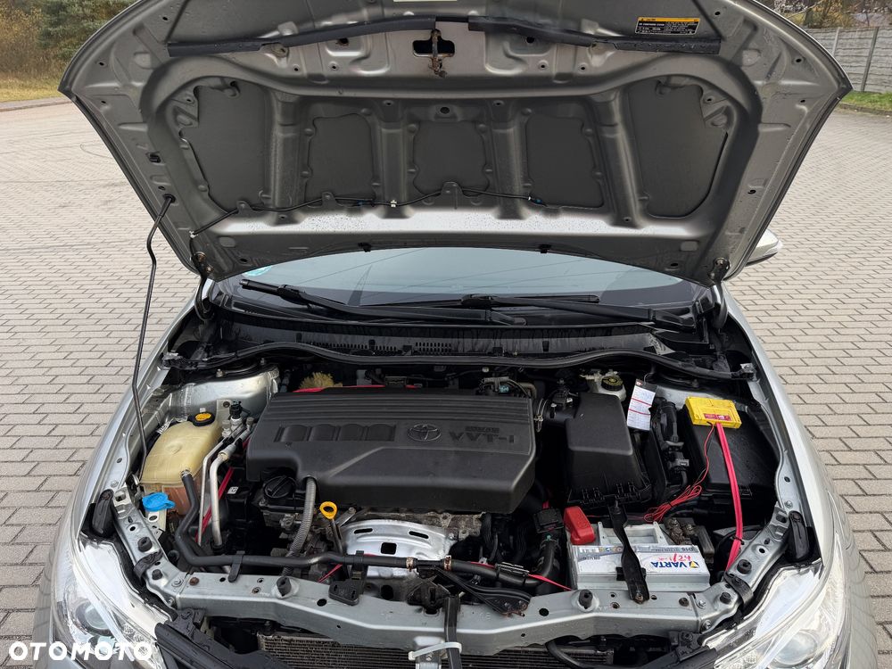 Toyota Auris - 12