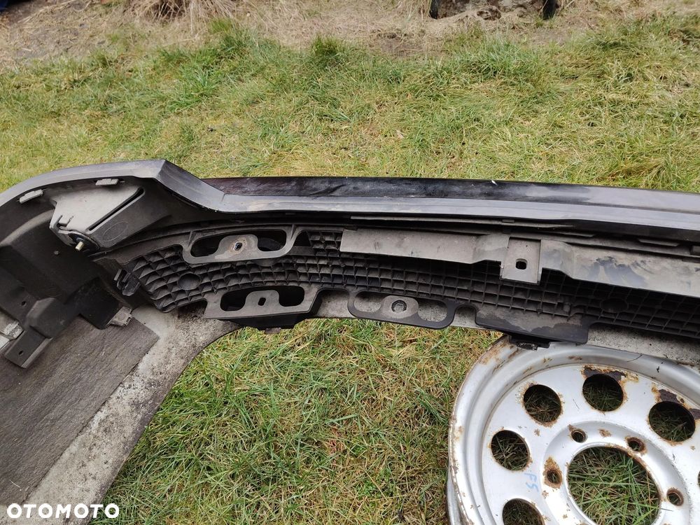 MERCEDES W203 Kombi  Zderzak tylny tył tyl 040 Chrom - 14