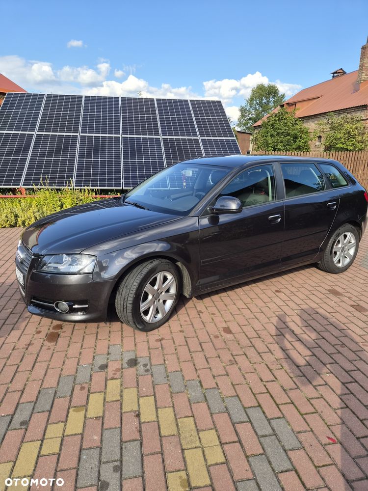 Audi A3 Sportback - 2