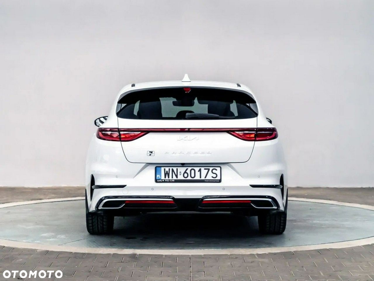Kia ProCeed - 8