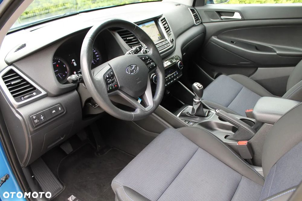 Hyundai Tucson 1.7 CRDI BlueDrive Style 2WD - 6