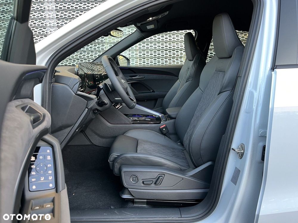 Audi Q5 Sportback - 5