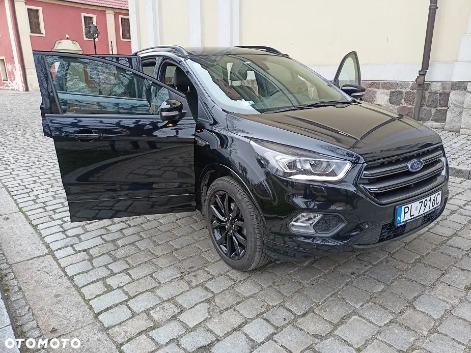 Ford Kuga 1.5 EcoBoost 2x4 ST-Line - 30