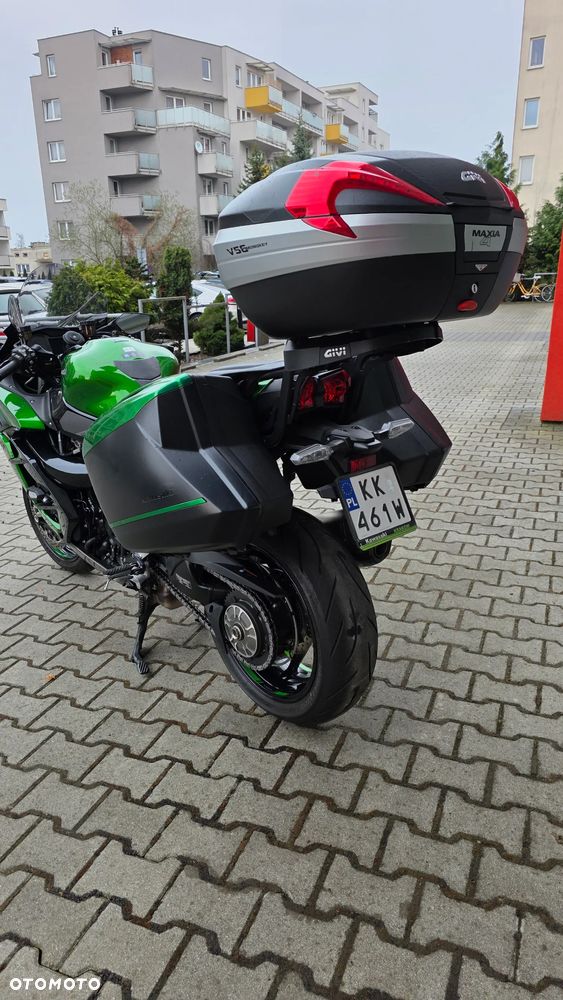 Kawasaki Ninja H2 SX - 18