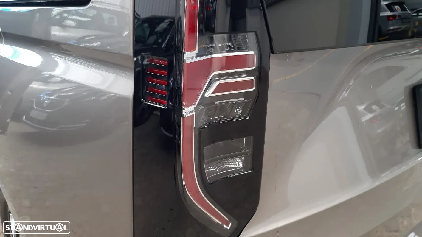 VW Caddy - 18