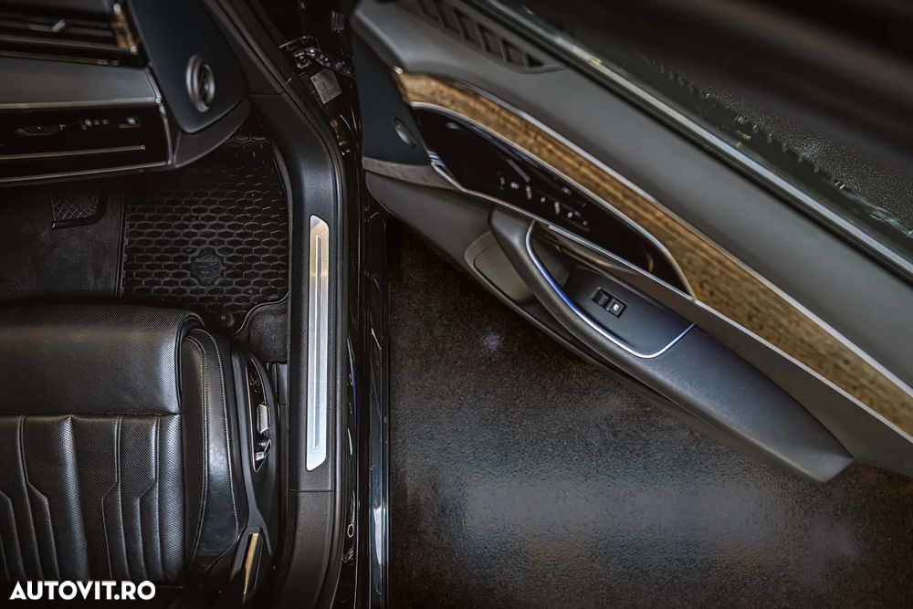 Audi A8 - 21