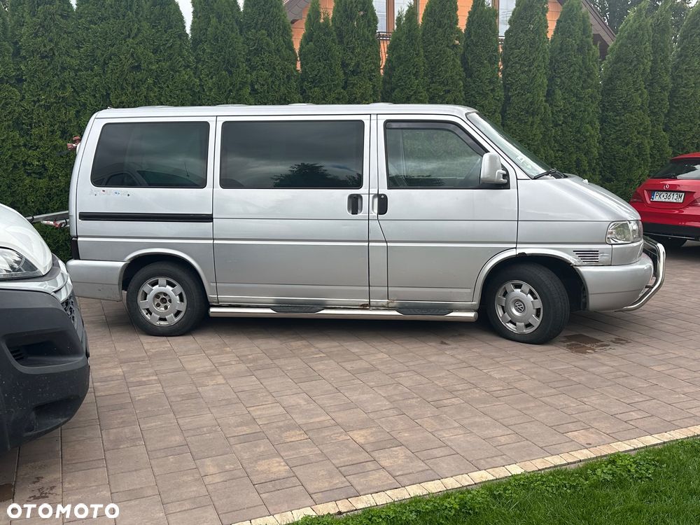 Volkswagen Multivan - 5