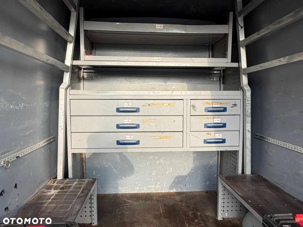 Mercedes-Benz SPRINTER - 36