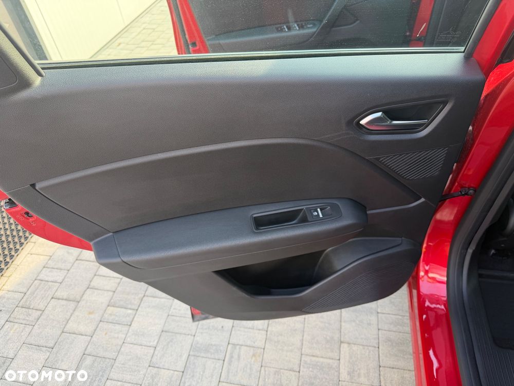 Renault Captur 1.0 TCe Evolution - 24