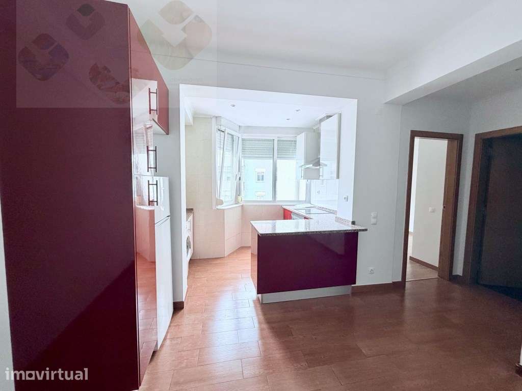 Amadora Venteira, Excelente T1, Remodelado e Equipado, Oportunidade... - Grande imagem: 4/25