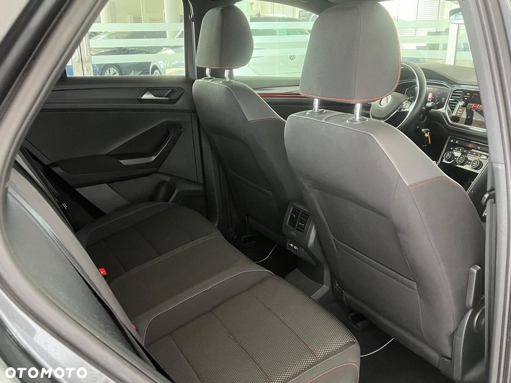 Volkswagen T-Roc - 33