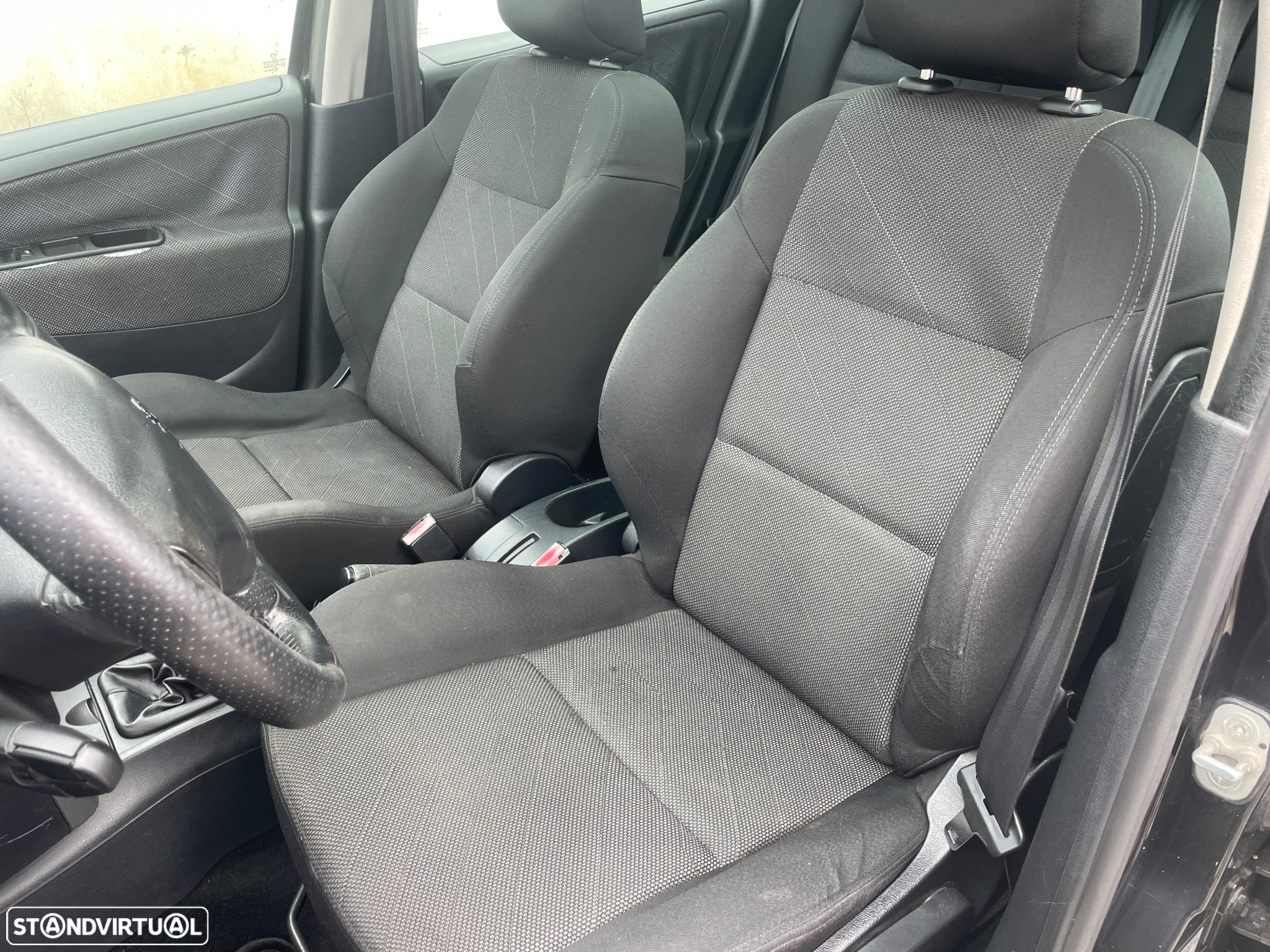 Peugeot 207 SW - 8