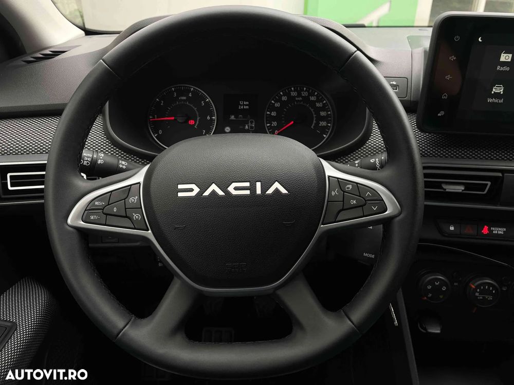 Dacia Sandero - 9