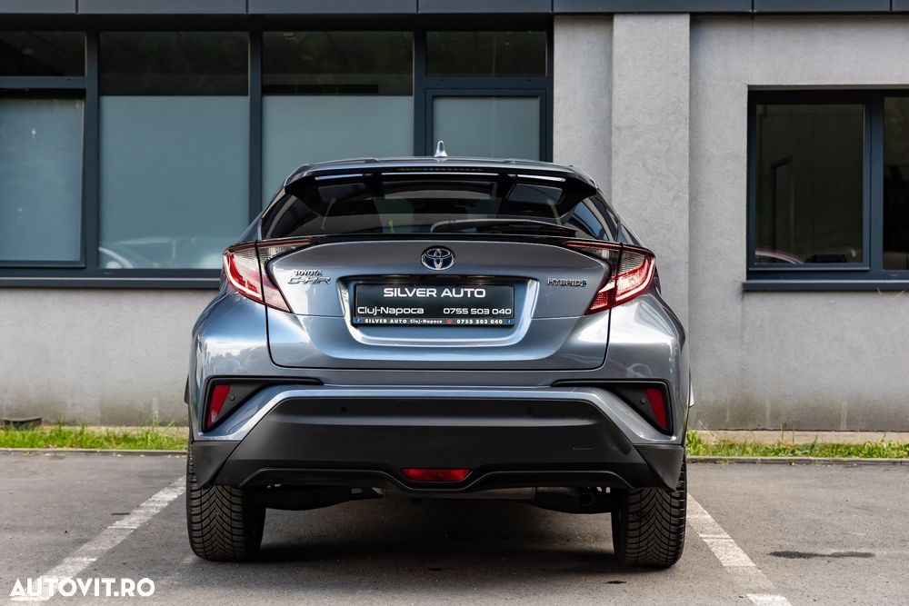 Toyota C-HR - 21