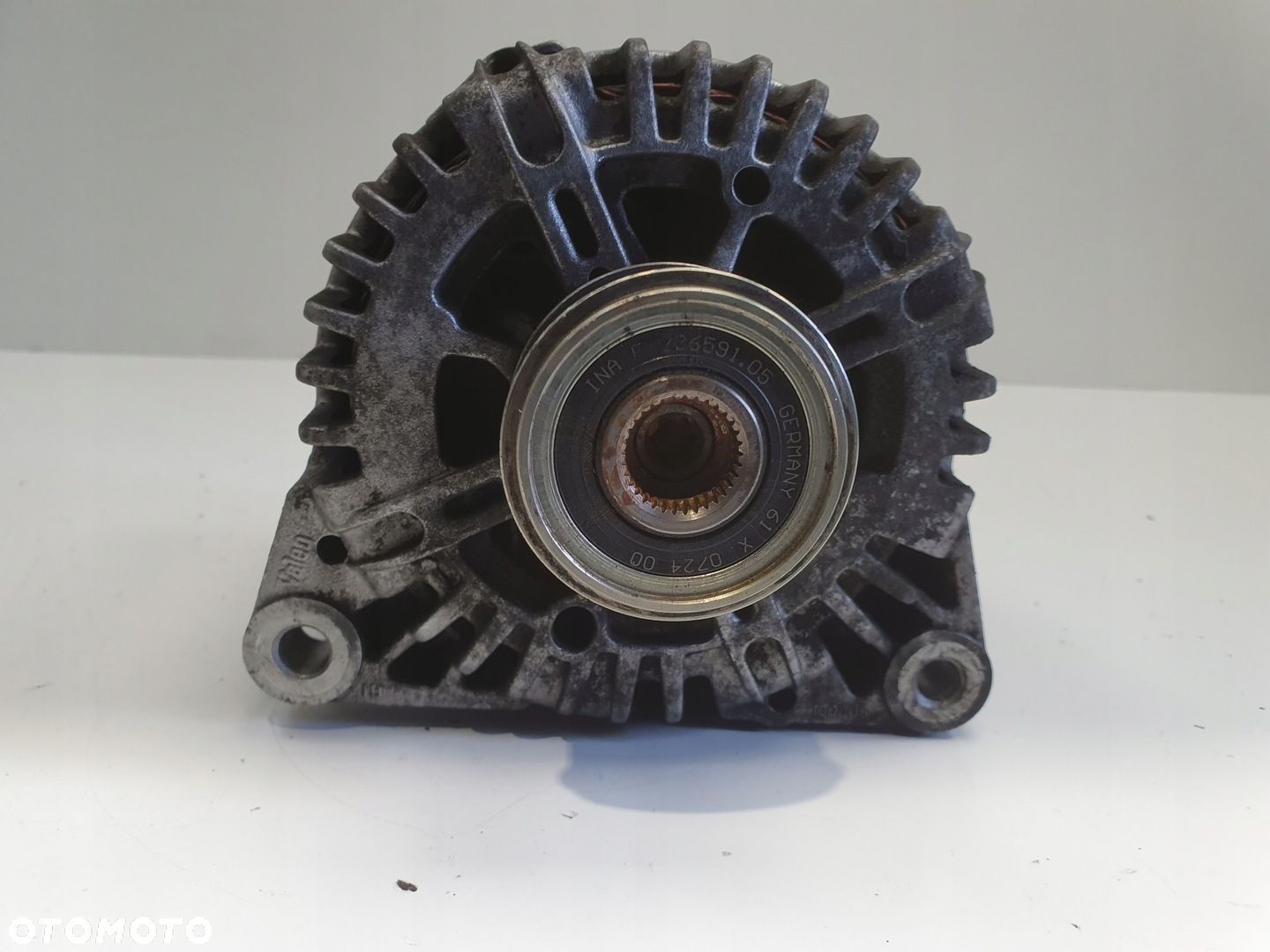 Citroen Xsara Picasso 1.6 HDI ALTERNATOR 9646321780 valeo - 3