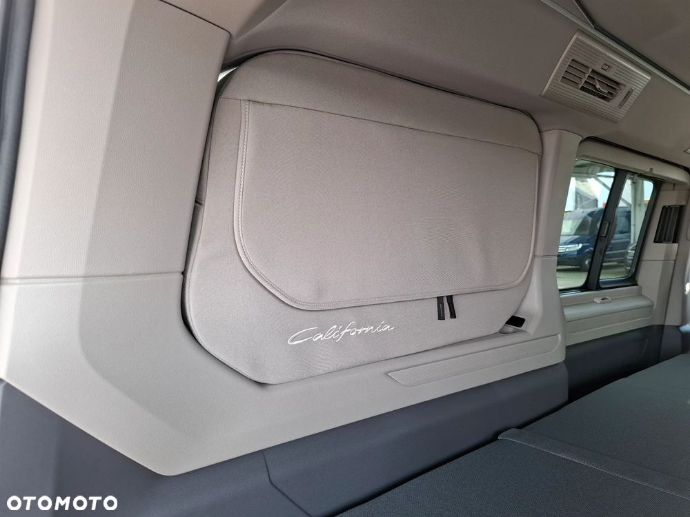 Volkswagen California Beach Camper - 3
