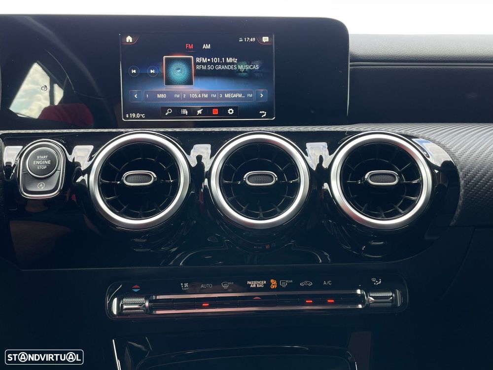 Mercedes-Benz A 160 d Style Plus - 19