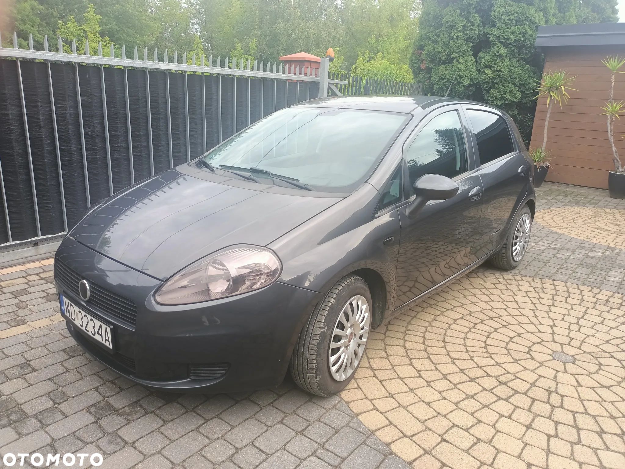 Fiat Grande Punto - 1