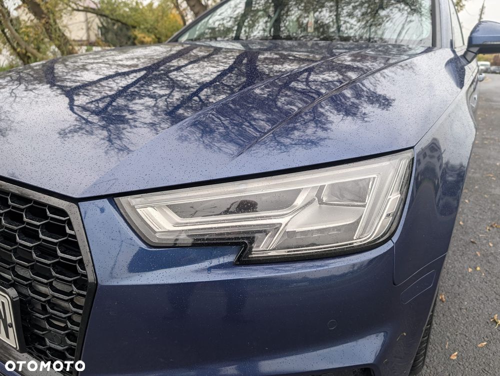 Audi A4 Limousine - 8
