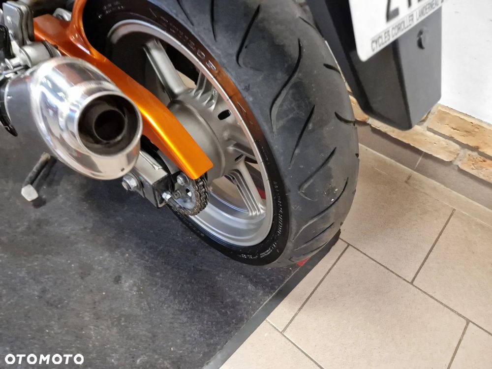 Honda CBF - 22