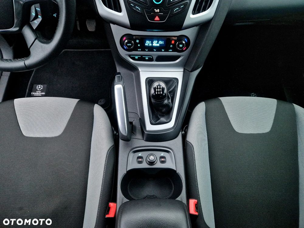 Ford Focus 1.6 TI-VCT Titanium - 17