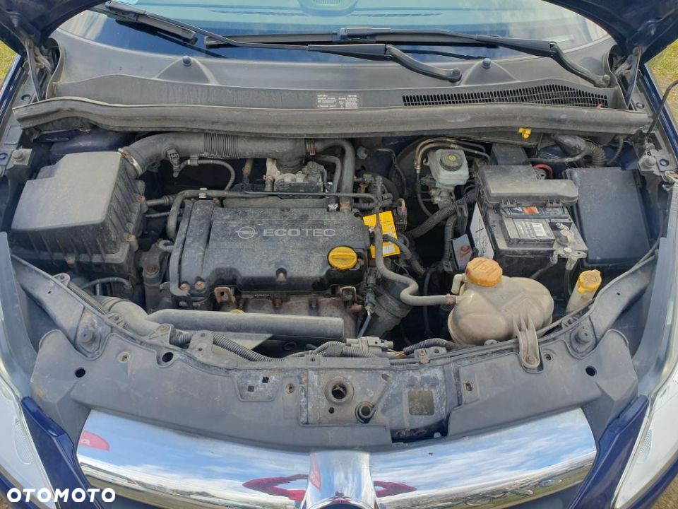 Opel Corsa 1.2 16V Enjoy - 20